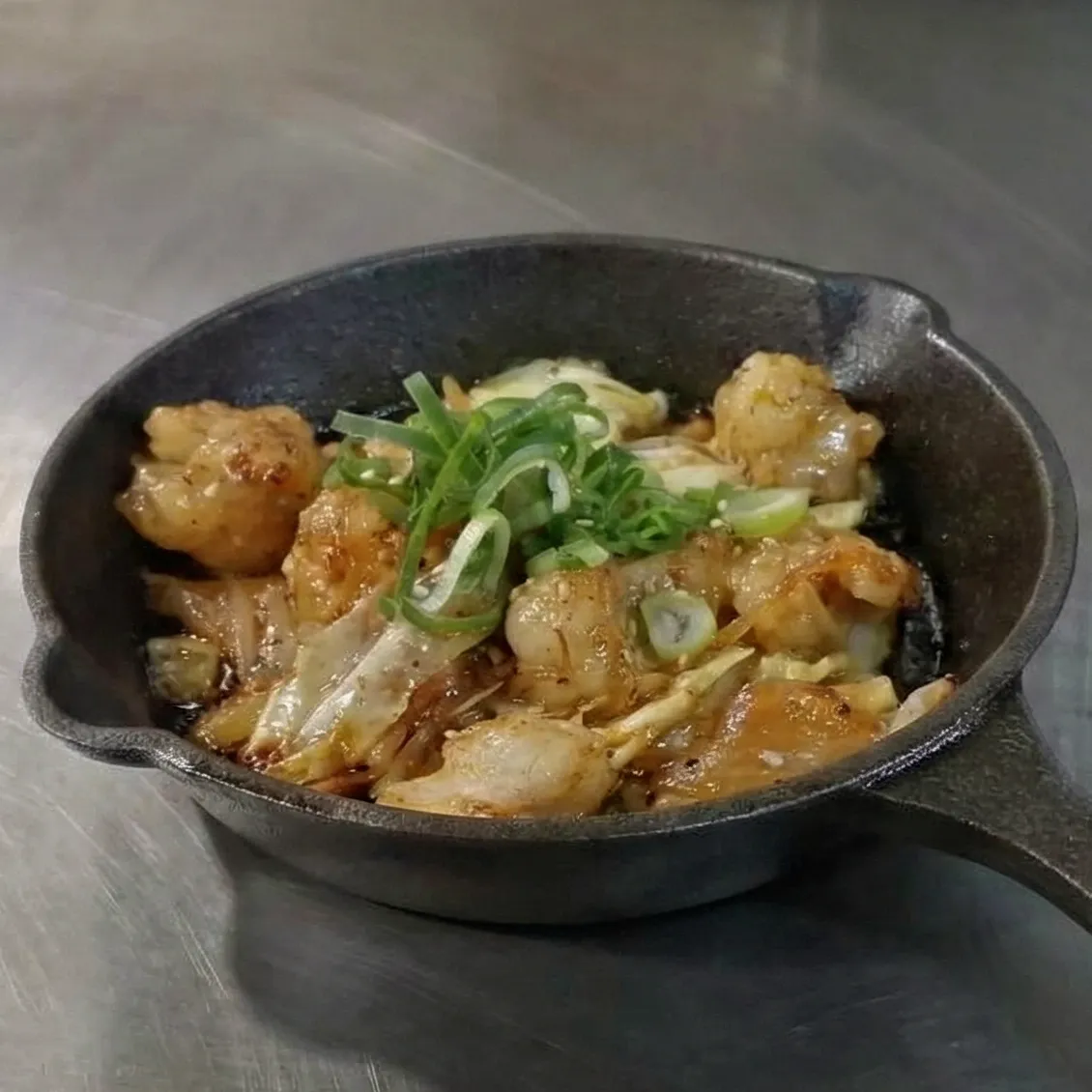 牛もつのタレ炒め